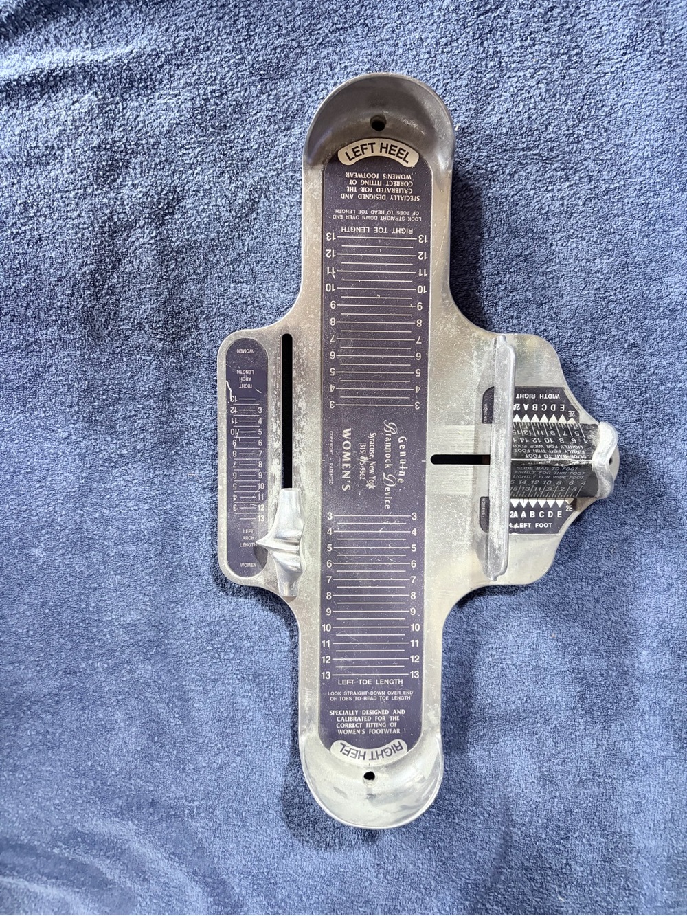 Brannock foot measures- Silver Shoe Sizer for Women